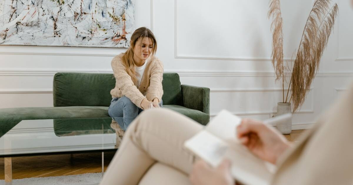 Article Psychologue et psychanalyste : quelles différences pour votre accompagnement ?