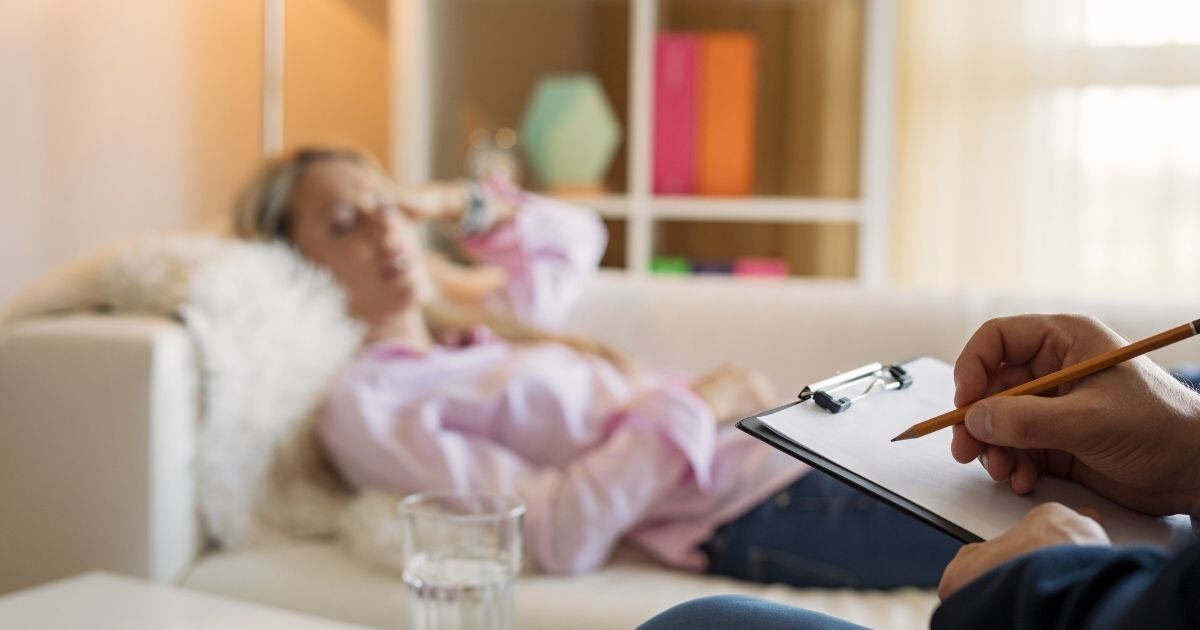 Image pour l'article Hypnose et hyperphagie : comment contrôler définitivement ses pulsions alimentaires ?