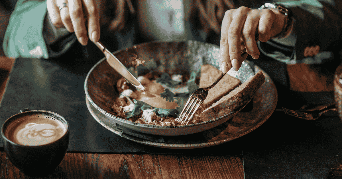 Image pour l'article Hypnose trouble alimentaire : les signes que cette méthode est faite pour vous !