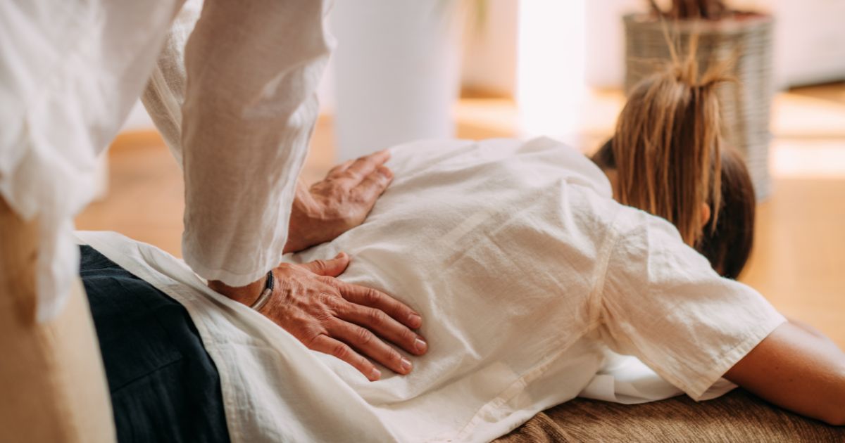 Article Fatigue, stress… Et si vous testiez le massage shiatsu ?