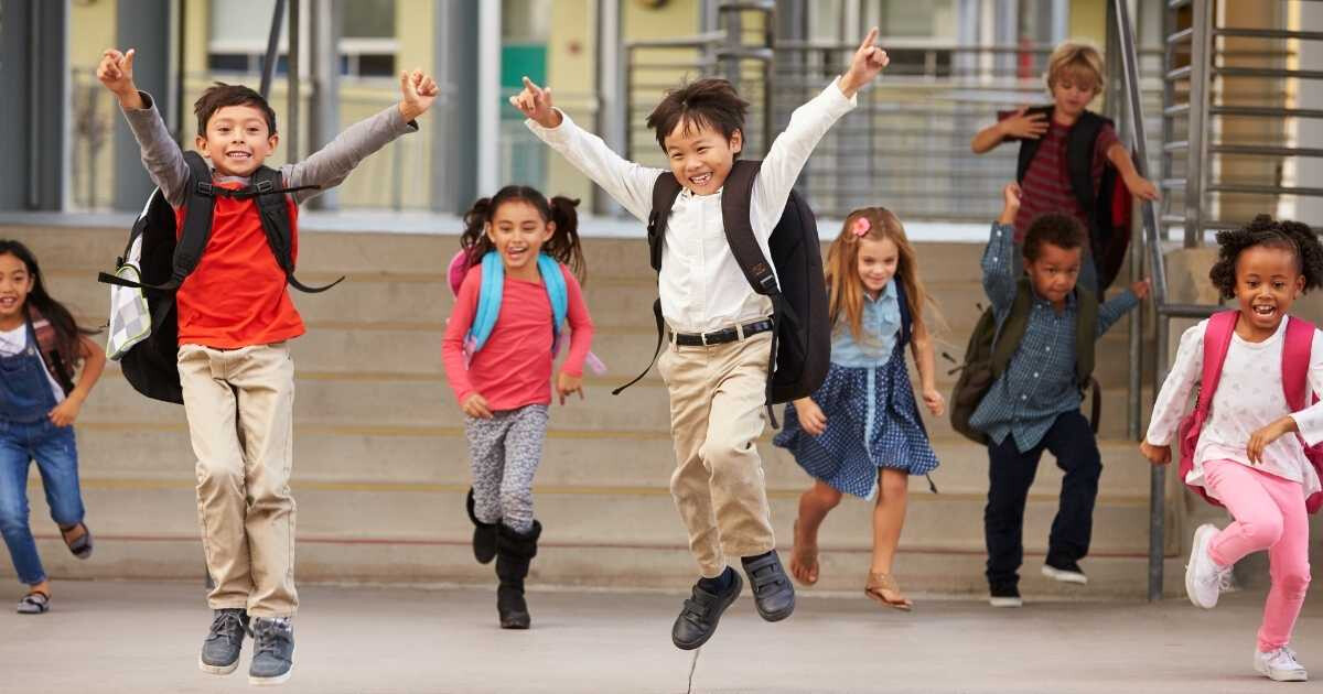 Image pour l'article Psychologue phobie scolaire : comment accompagner votre enfant ?