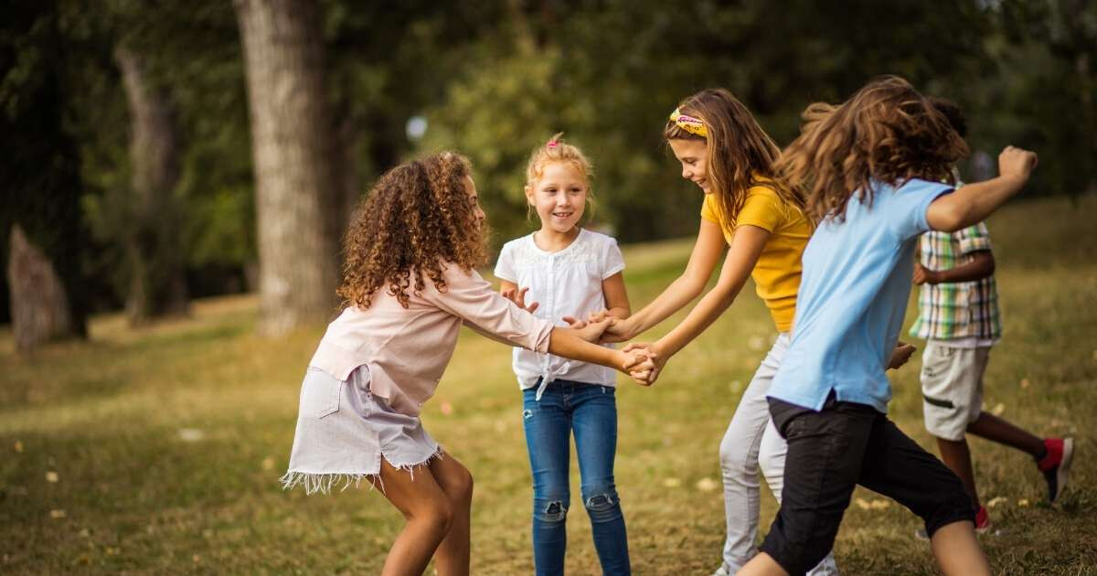 Article Sophrologie et enfance : comment aider votre enfant à mieux gérer ses émotions ?